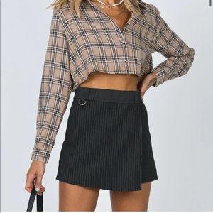 NWOT Princess Polly Everly Pinestripe Skort